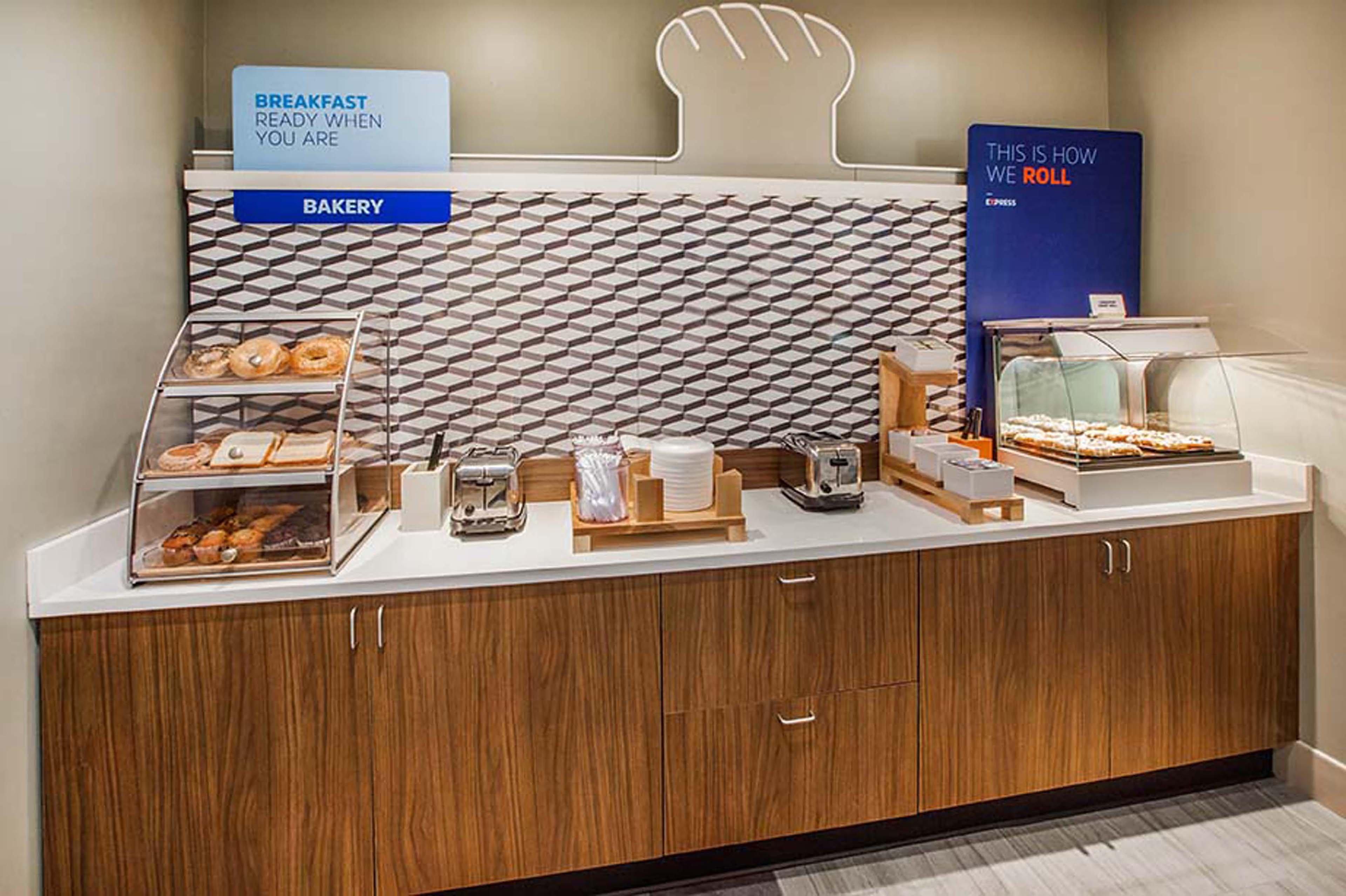 Holiday Inn Express & Suites El Paso Airport By Ihg Extérieur photo