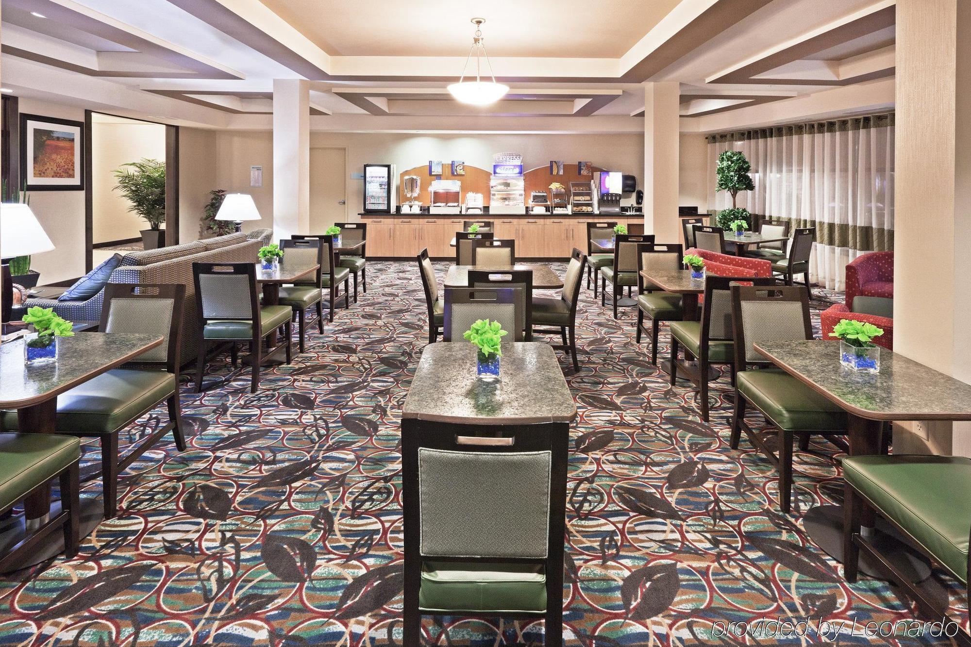 Holiday Inn Express & Suites El Paso Airport By Ihg Restaurant photo