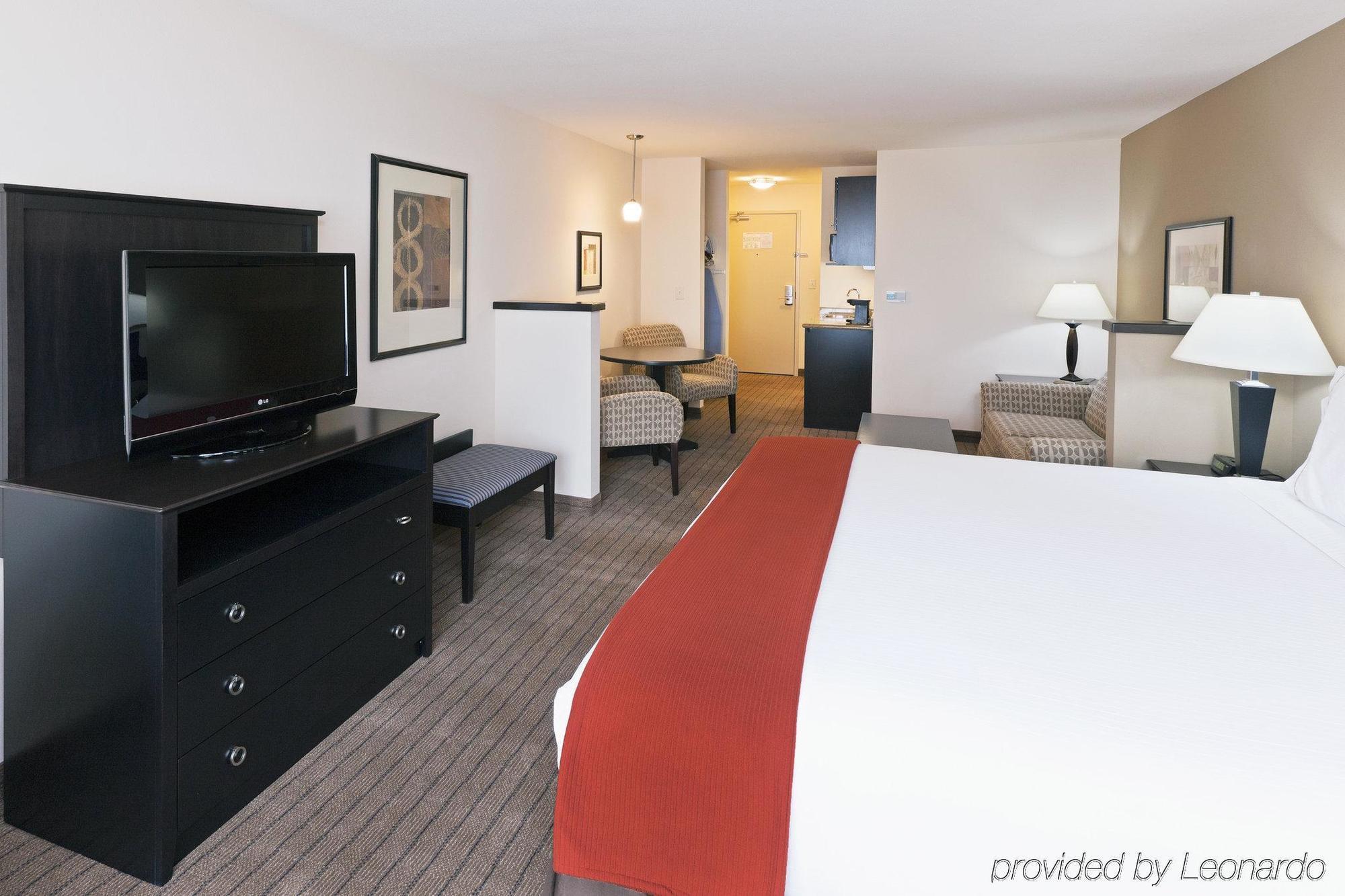 Holiday Inn Express & Suites El Paso Airport By Ihg Chambre photo