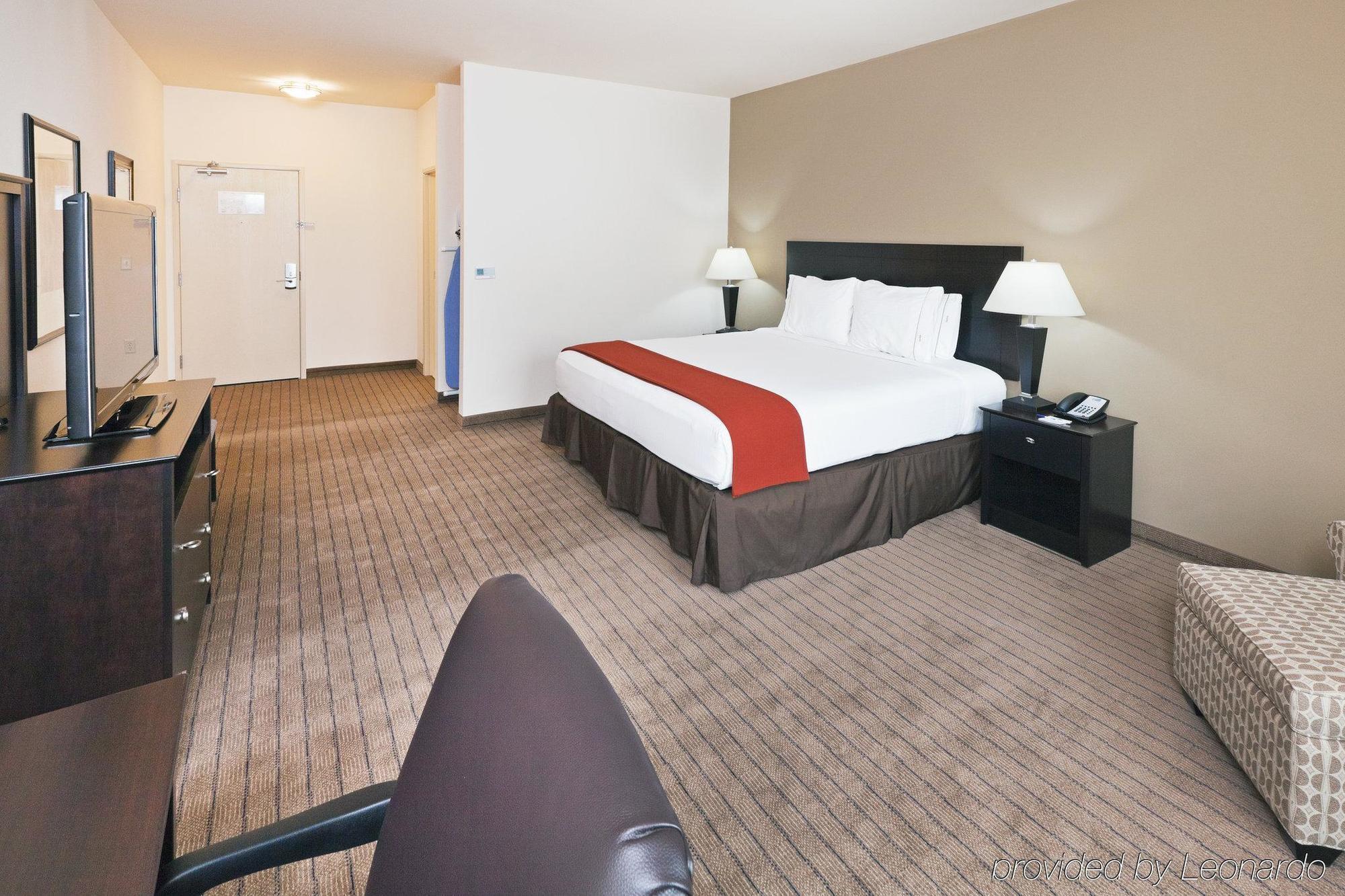 Holiday Inn Express & Suites El Paso Airport By Ihg Chambre photo